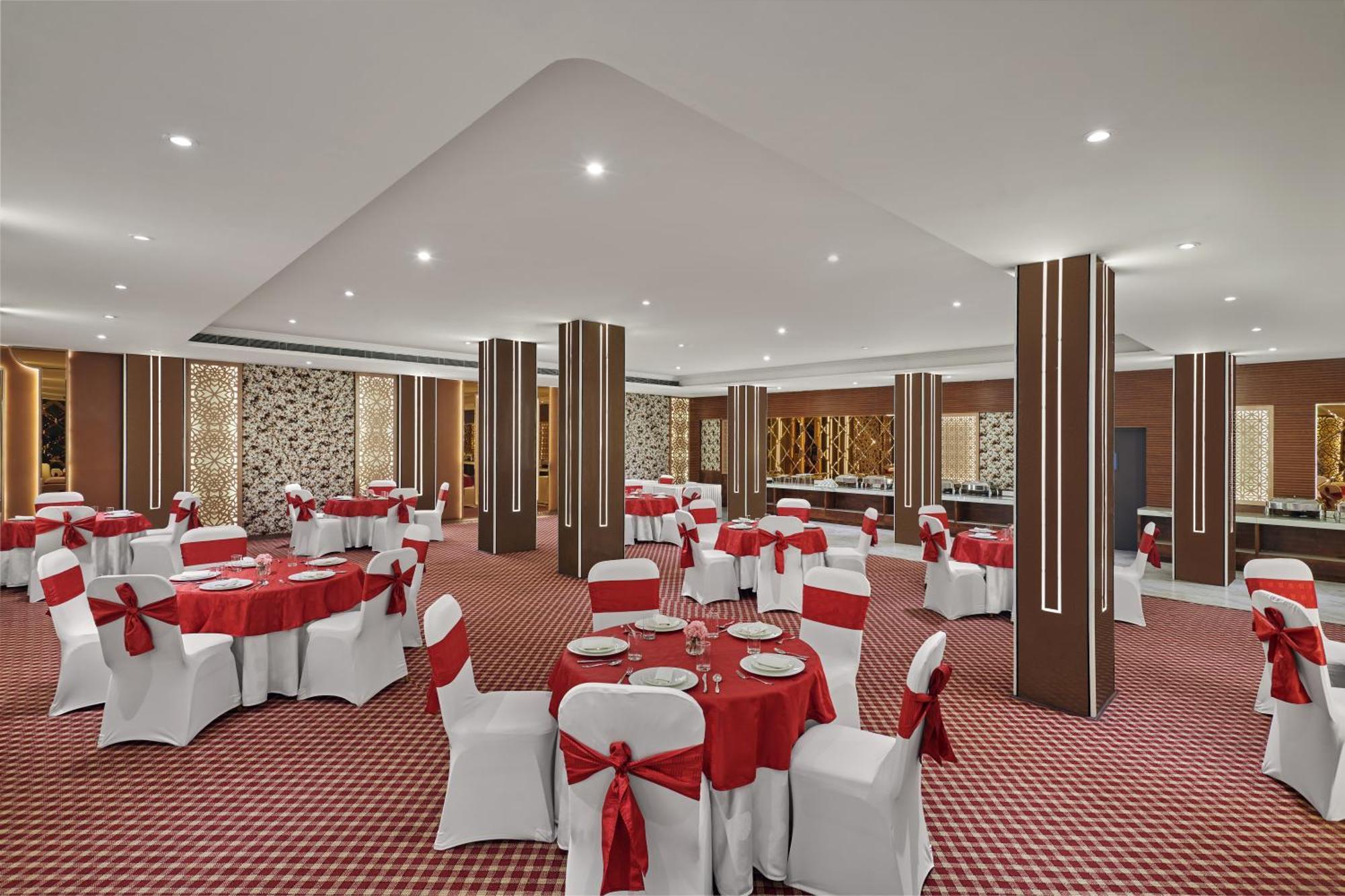 Deventure Sarovar Portico Patel Nagar Ню Делхи Екстериор снимка